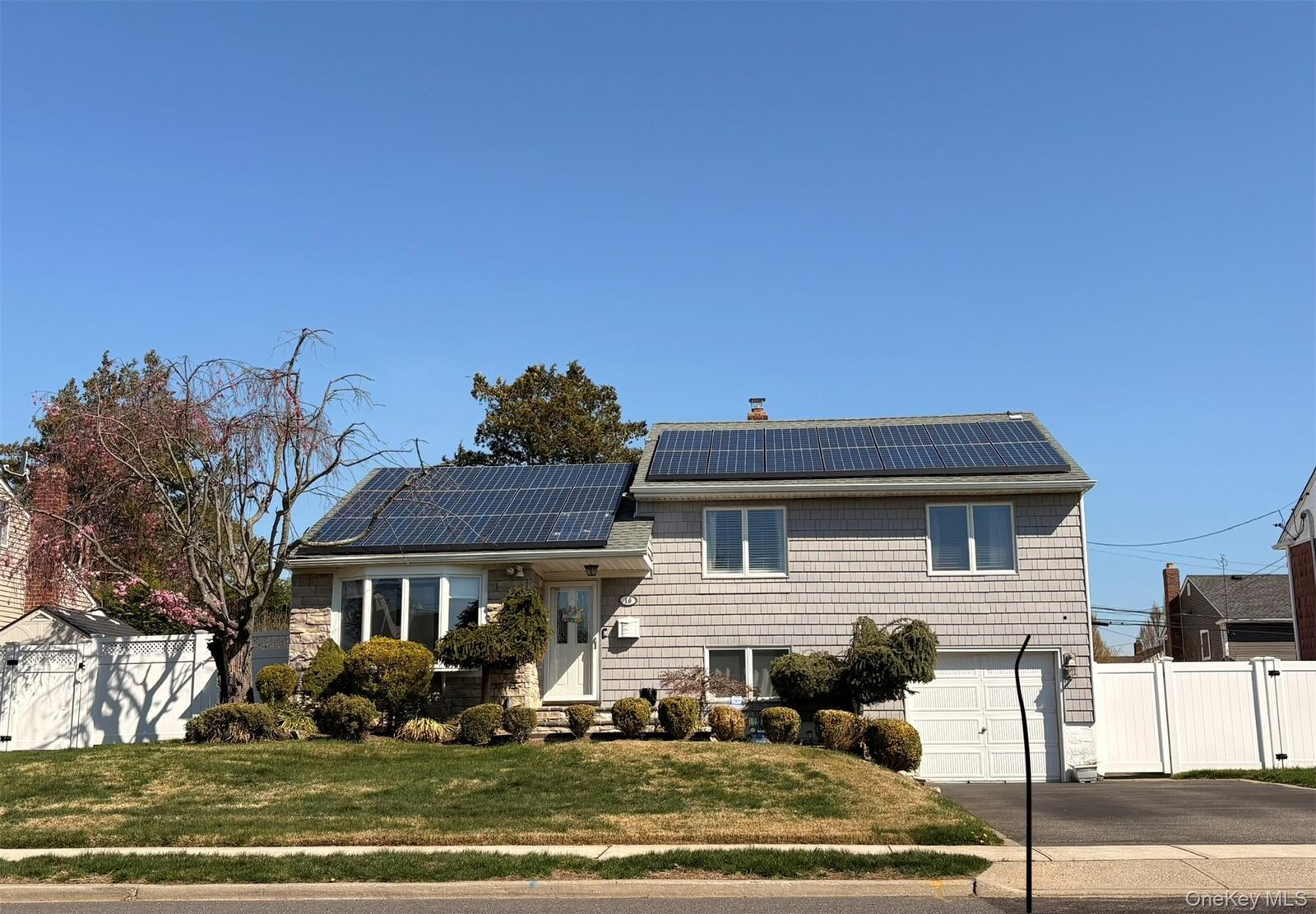 Property Photo:  16 Amherst Drive  NY 11758 