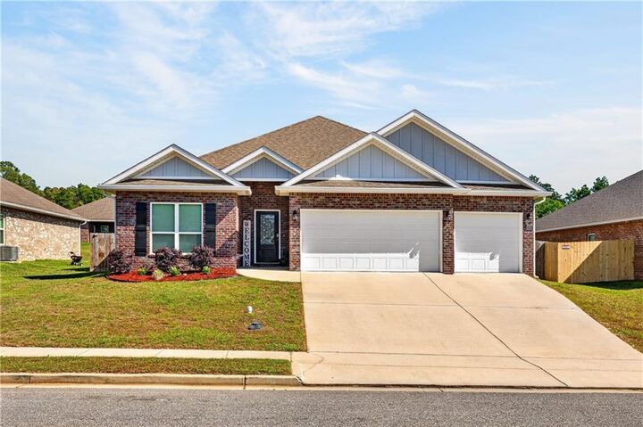 Property Photo:  3370 Woodlands Drive  AL 36571 