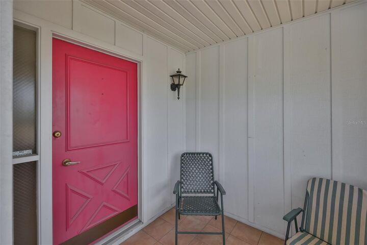 Property Photo: 1525 Allegheny Drive FL 33573