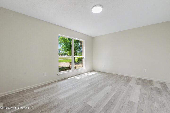 Property Photo:  1204 De La Pointe Drive  MS 39553 