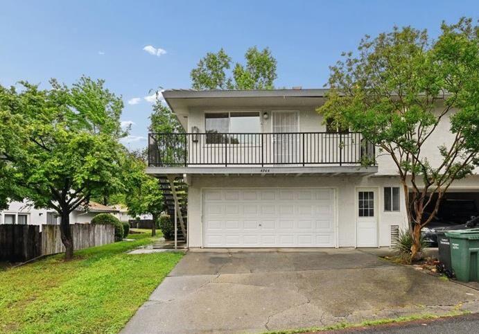 Property Photo: 4744 Greenholme Drive 4 CA 95842