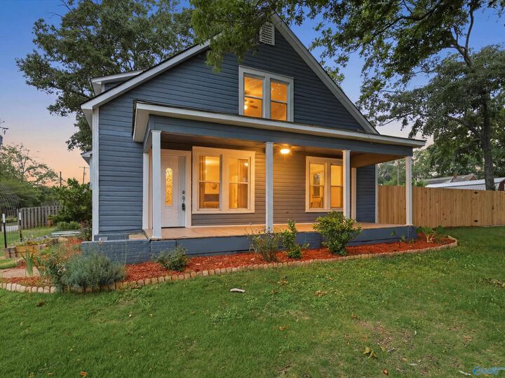 Property Photo:  201 Day Street SW  AL 35640 