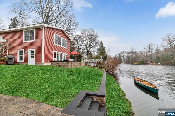 Property Photo:  24 Broadway  NJ 07480 