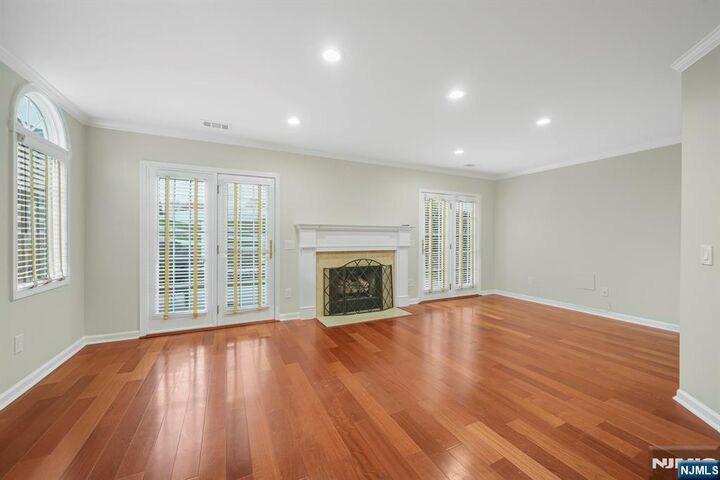 Property Photo:  67 Davenport Road  NJ 07045 