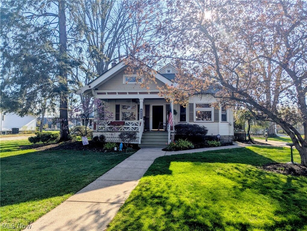Property Photo: 7394 Hart Street OH 44060