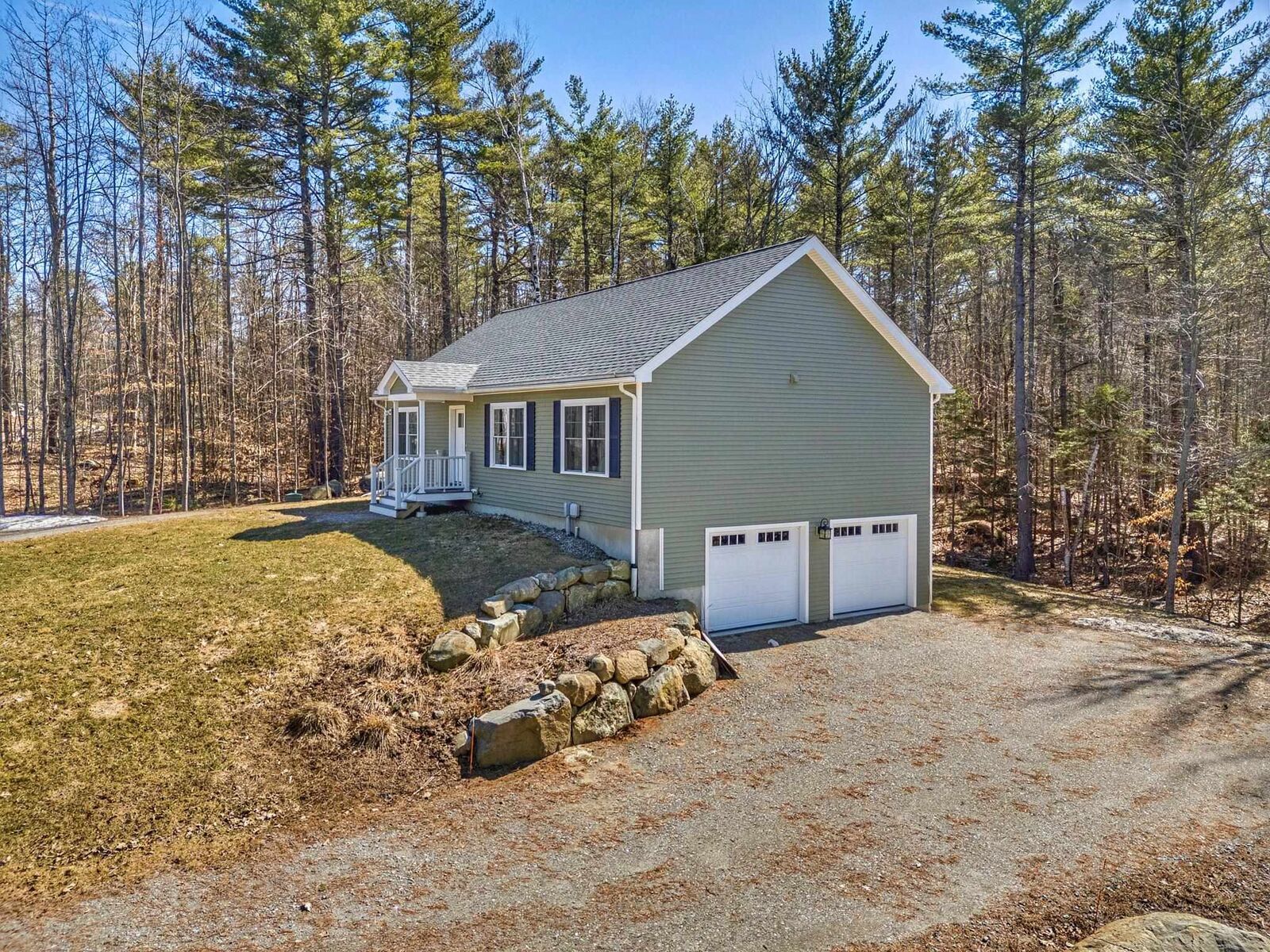 Property Photo: 21 Caldwell Lane NH 03782