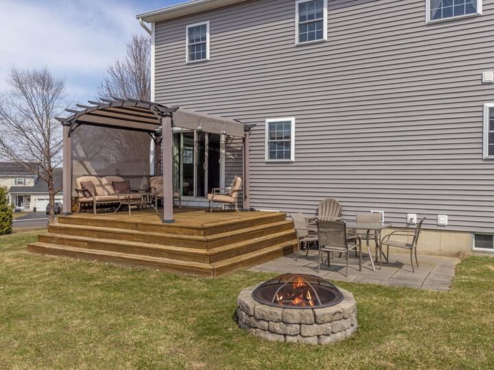 Property Photo:  98 Hunting Ridge Lane  VT 05468 