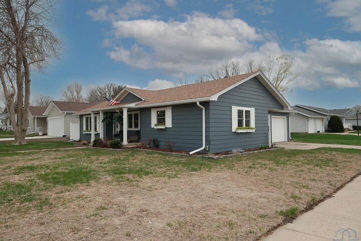 Property Photo:  522 Delaware Ave NW  IA 51041 