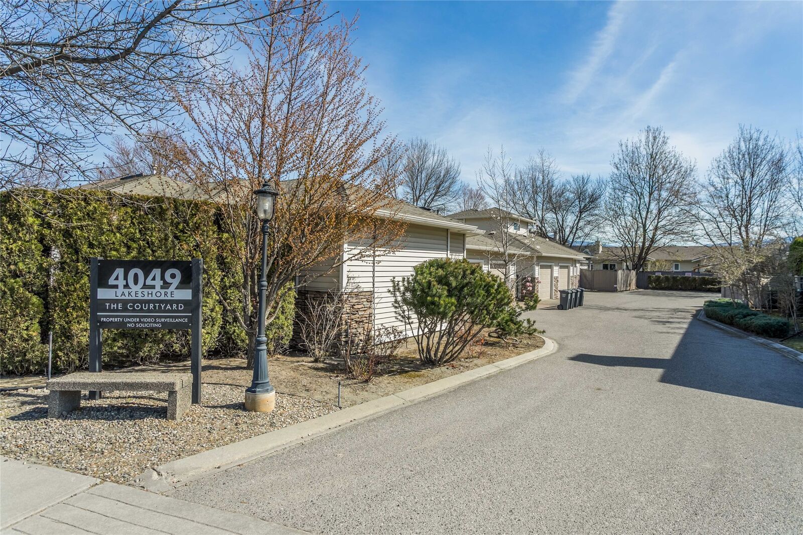 Photo de la propriété:  4049 Lakeshore Road 102  BC V1W 1V7 