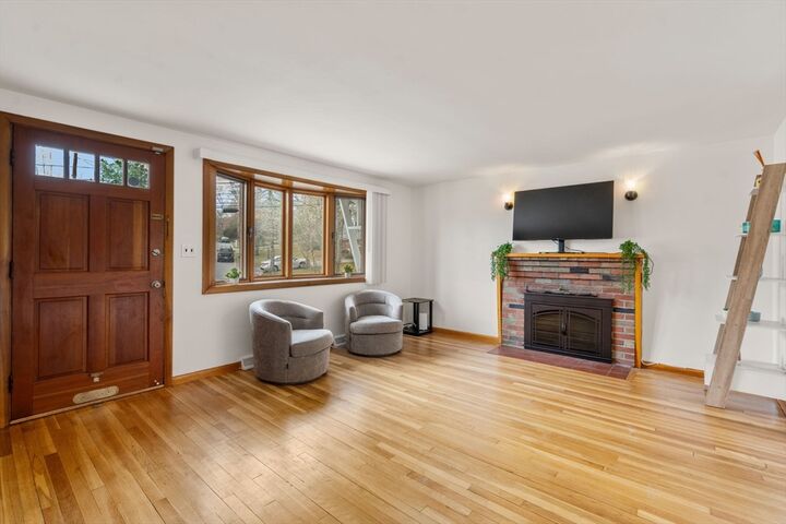 Property Photo:  34 Locust St  MA 01803 