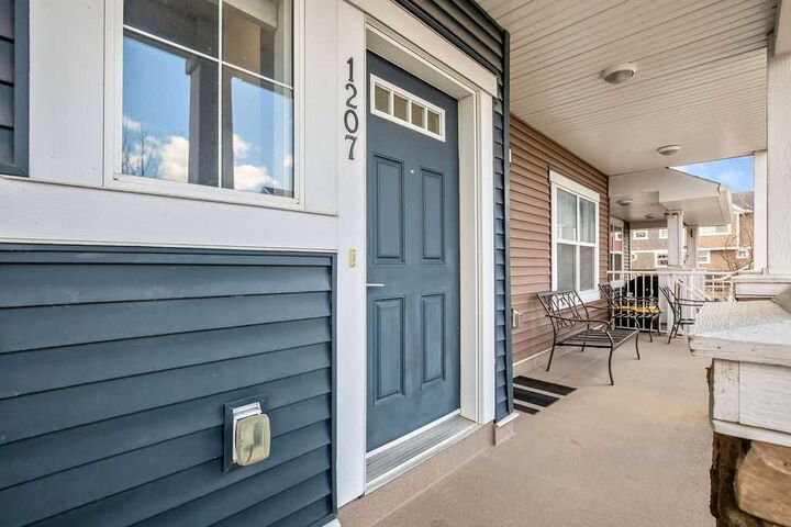 Property Photo:  1225 Kings Heights Way SE 1207  AB T4A 0T7 