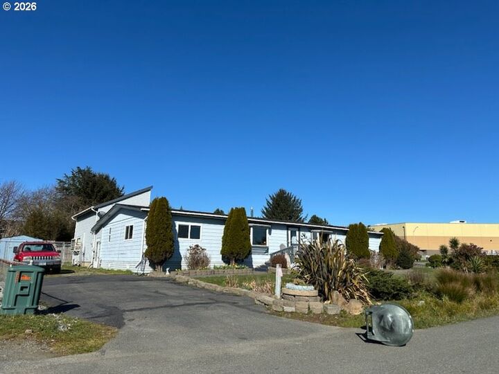 Property Photo:  397 Mill Beach Rd  OR 97415 