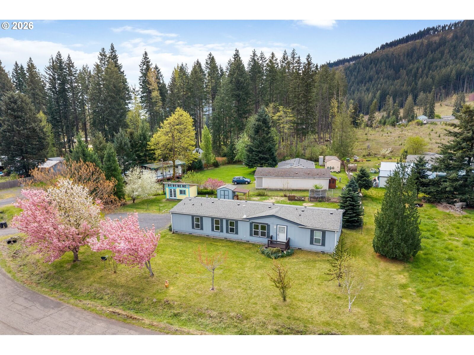 Property Photo:  151 Russells Timber Ln  WA 98610 