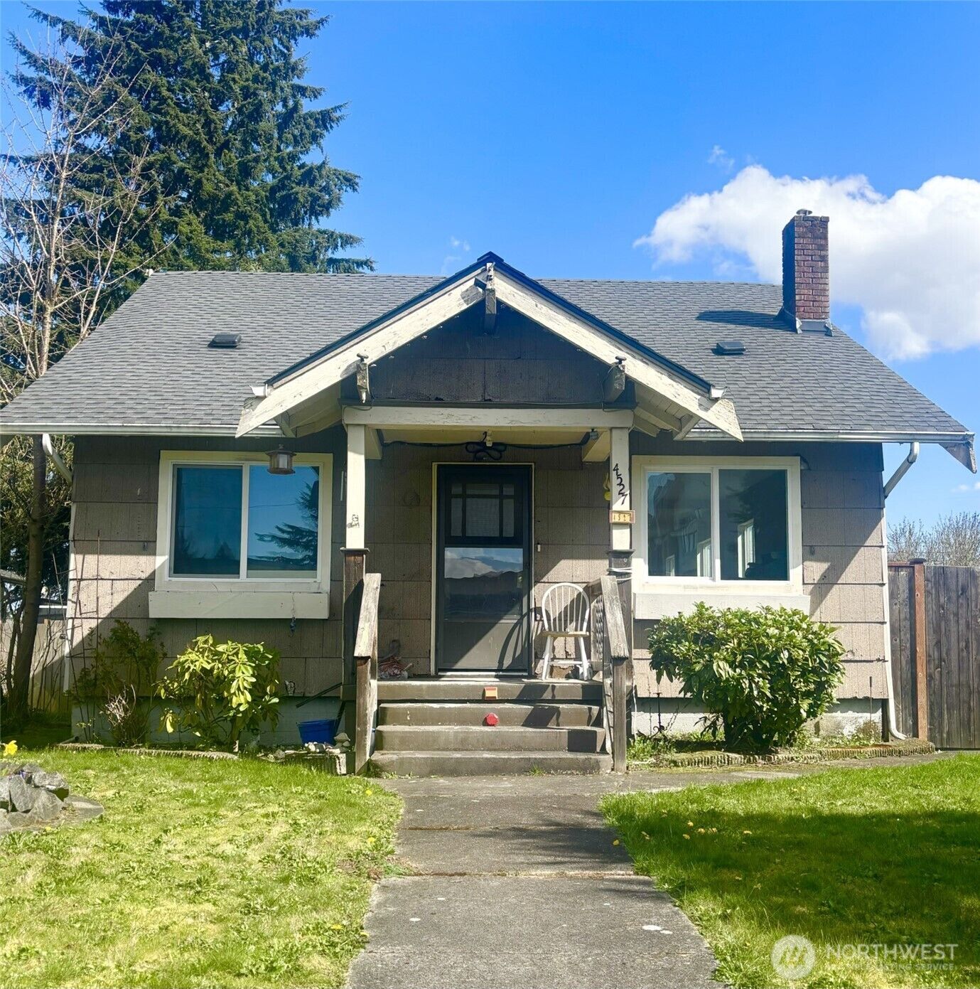 Property Photo:  4527 E B Street  WA 98404 