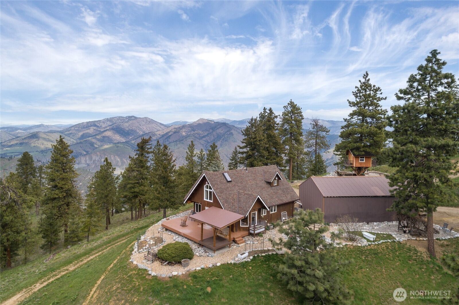 Property Photo: 4639 Sky Meadows Road WA 98815