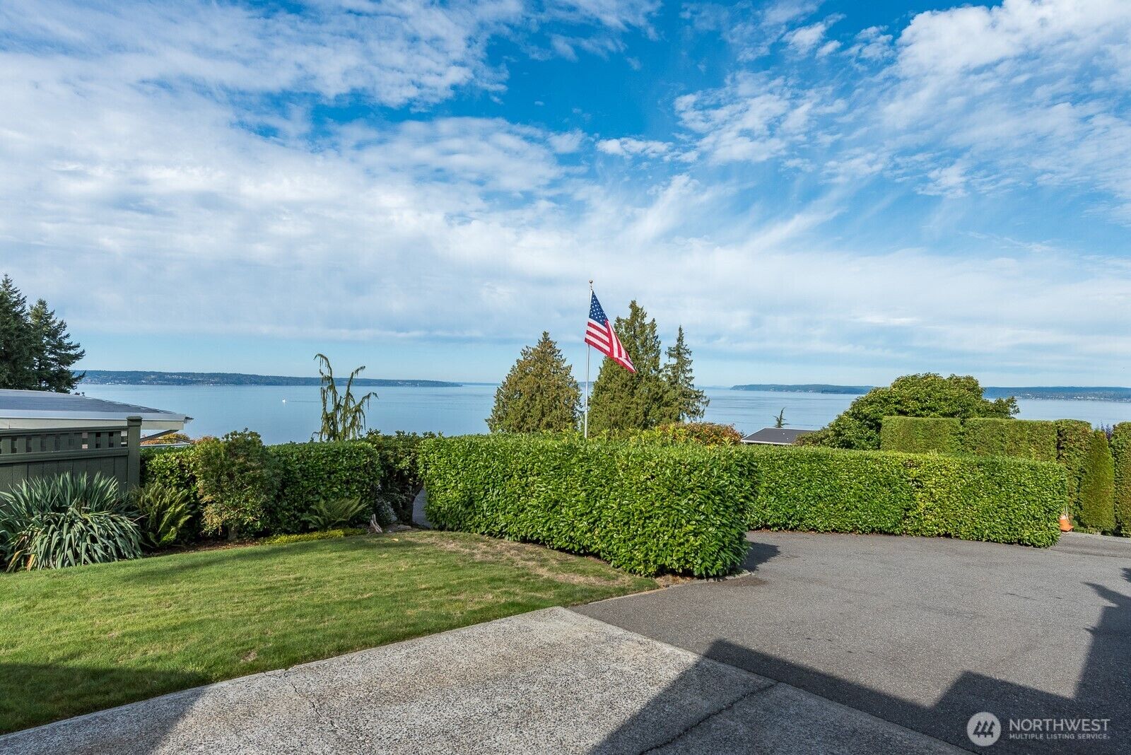 Property Photo:  4436  Seahurst  WA 98203 