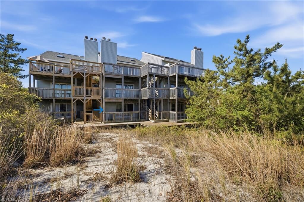 Property Photo:  9716 7th Bay St 201  VA 23518 