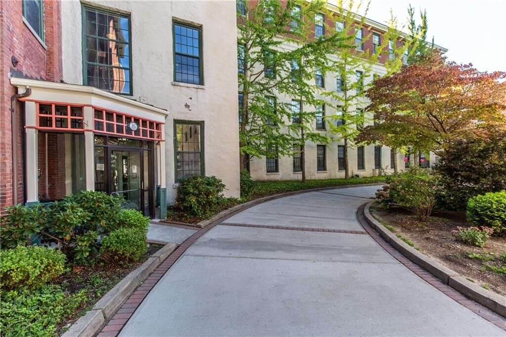 Property Photo:  15 Higgins Street 201  RI 02917 