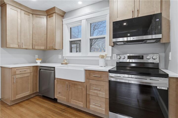 Property Photo:  104 Woodbine Street  RI 02906 