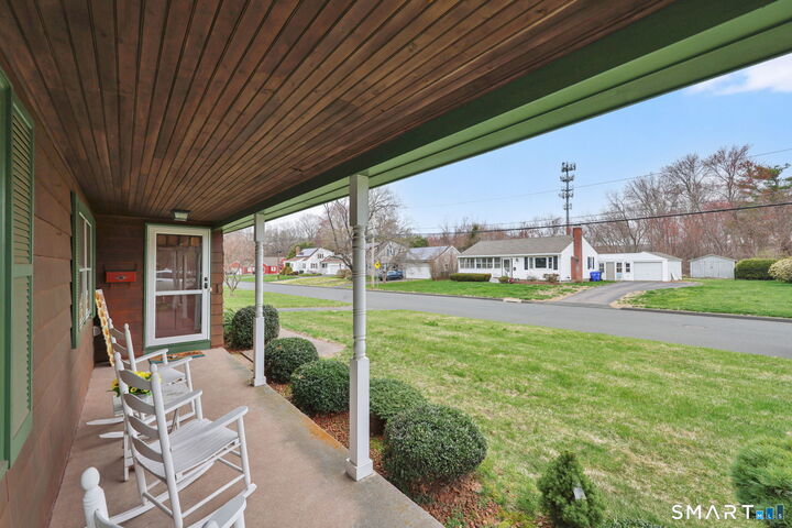 Property Photo:  61 Linwood Drive  CT 06118 