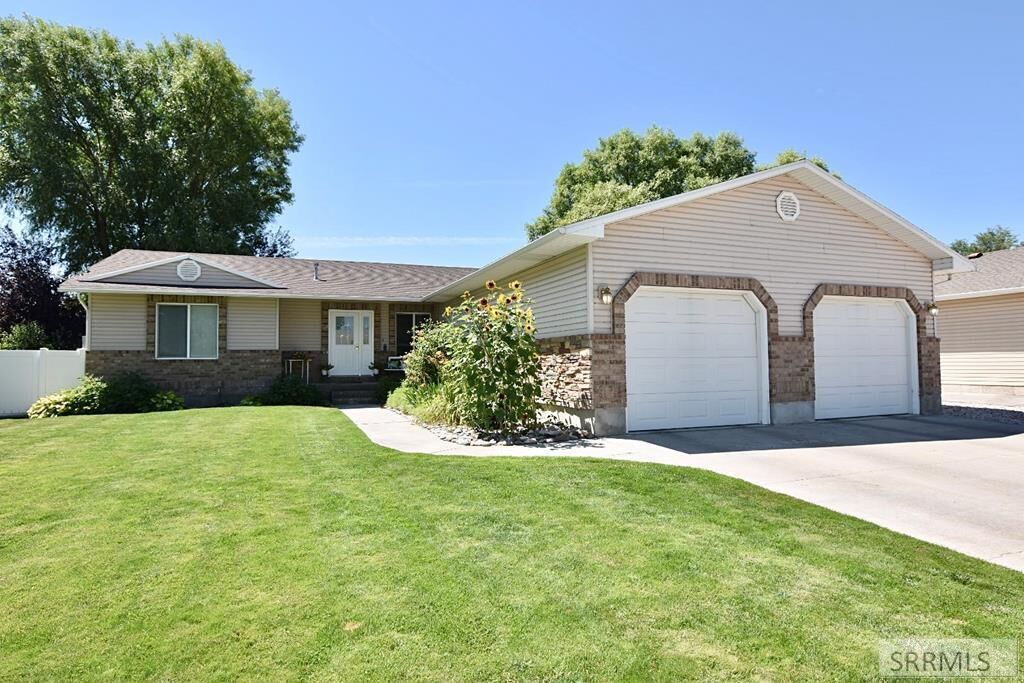 Property Photo: 2429 Harold Drive ID 83402