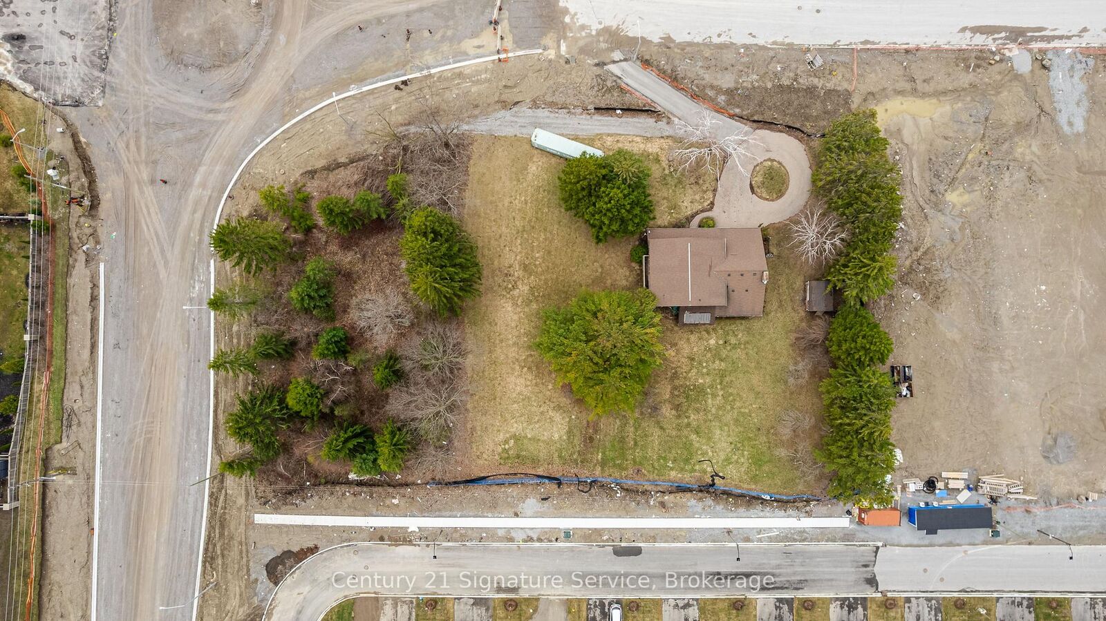 Property Photo:  2045 Grandview Street N  ON L1H 8L7 