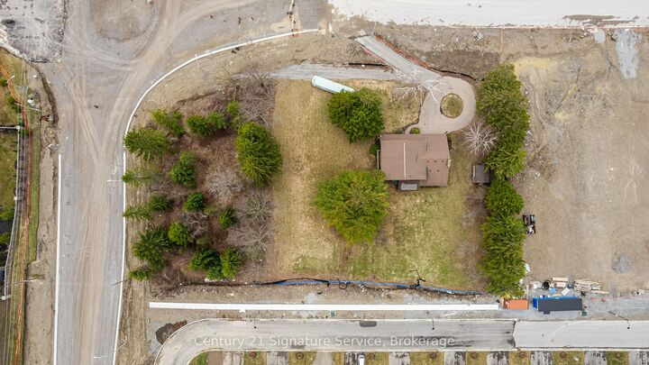 2045 Grandview Street N — photo 1