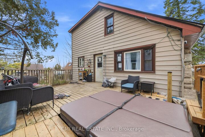 345 Linwood Avenue — photo 1