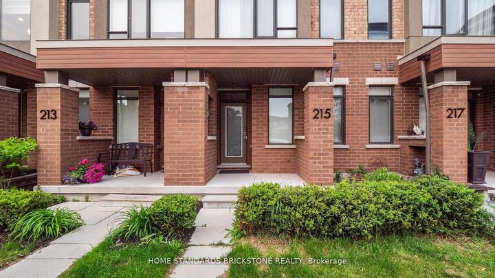 Property Photo:  215 Salterton Circle  ON L6A 4Z2 