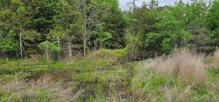 Property Photo:  000000 E 1011 Road  OK 74435 