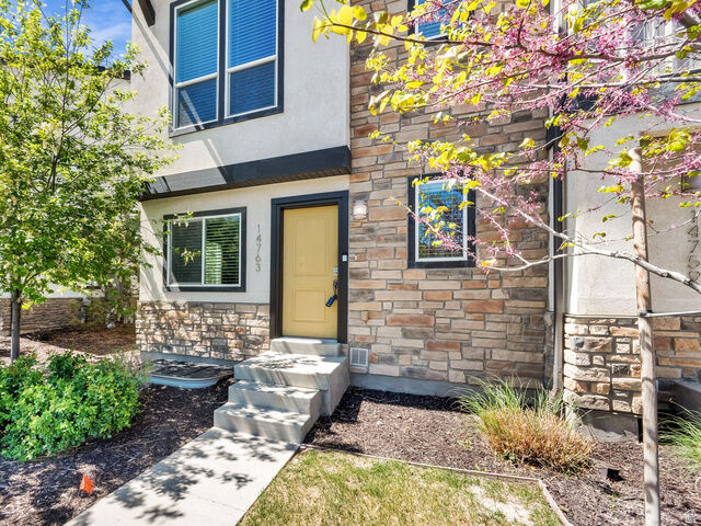 Property Photo: 14763 S Lewski Ln W A-1 UT 84065