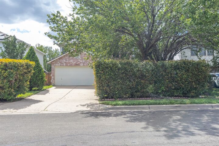 Property Photo:  7504 Redrick Drive  TX 78747 