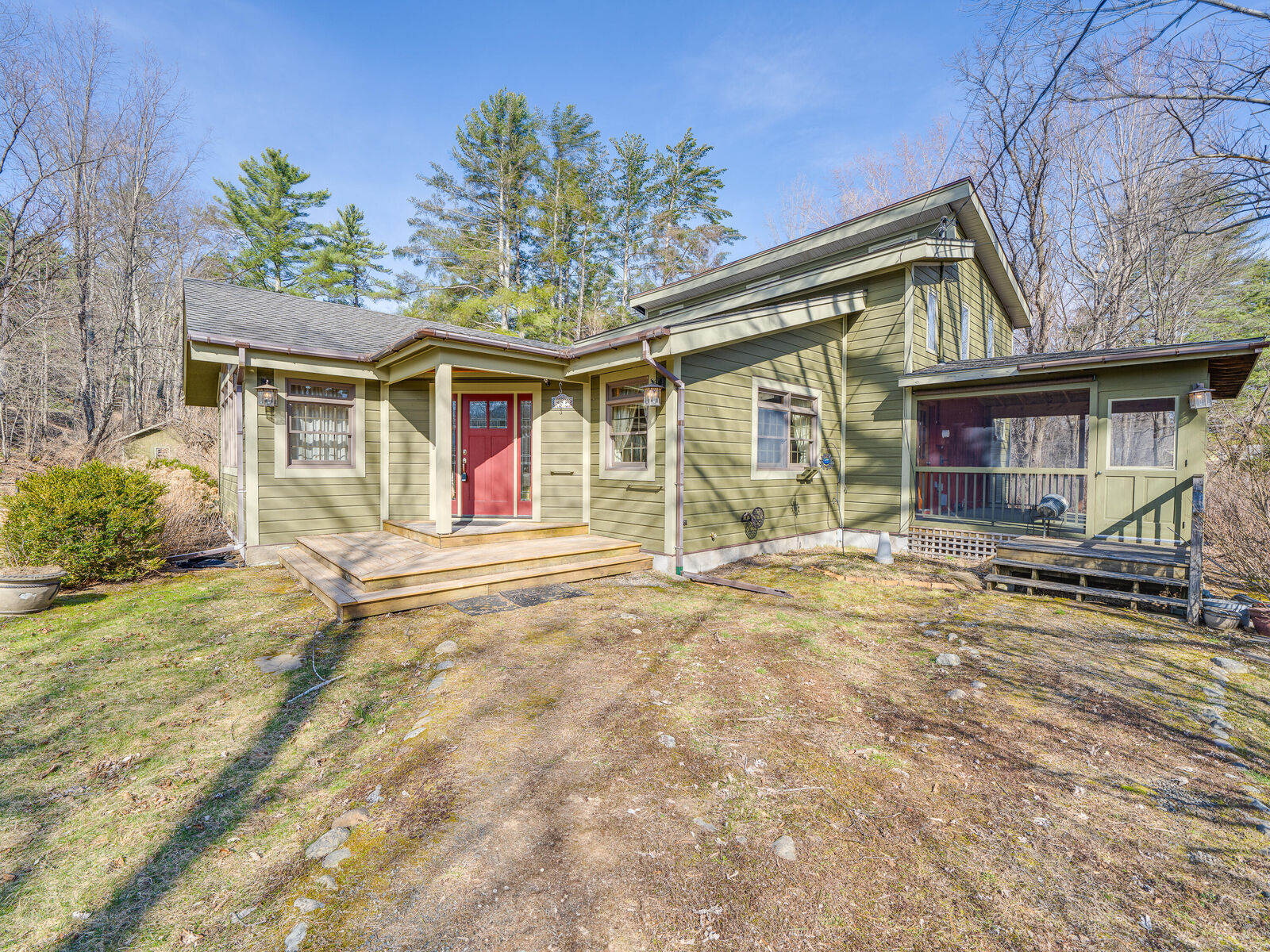 Property Photo:  8 Mason Young Lane  NY 12943 