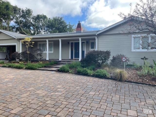 Property Photo:  1056 1st Avenue  CA 94558 