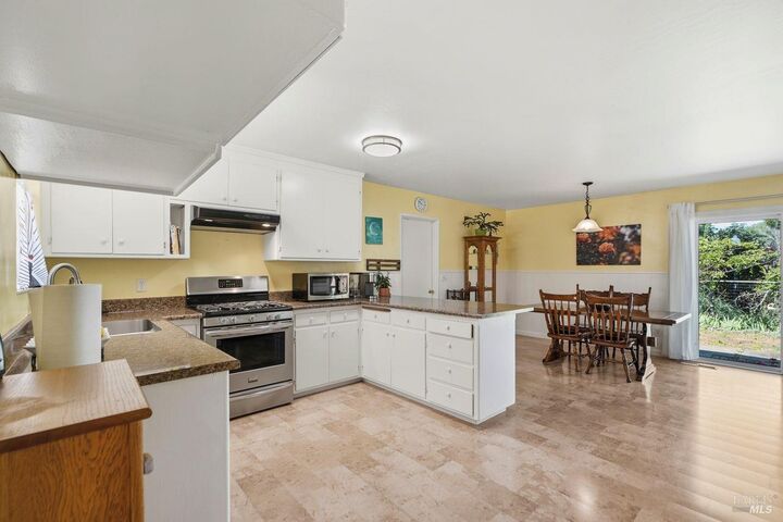 Property Photo:  5420 Evonne Avenue  CA 95409 