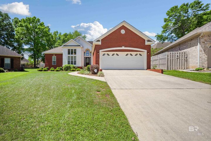 Property Photo:  7013 Medinah Court  AL 36618 
