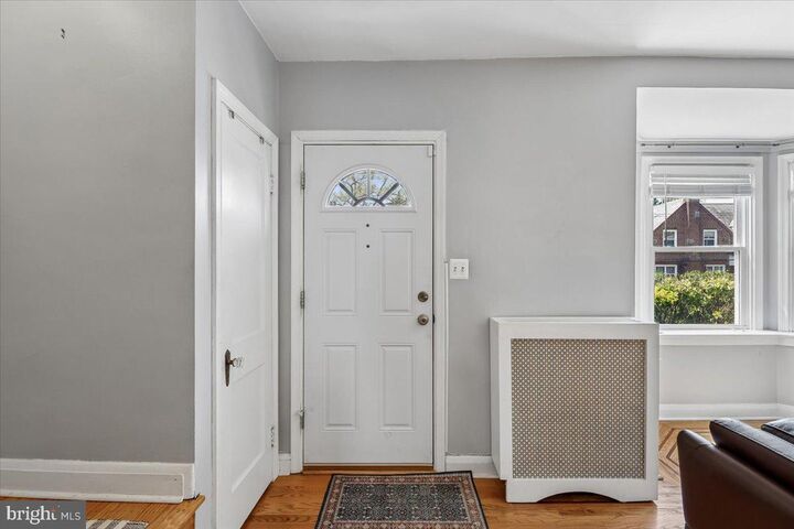 Property Photo:  33 Nunnery Lane  MD 21228 