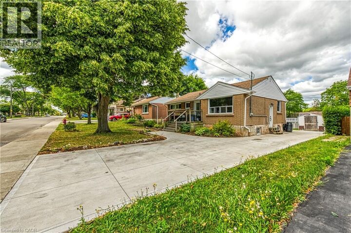 Property Photo:  446 East 36th Street  ON L8V 4A5 