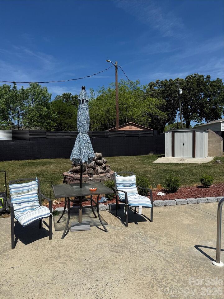 Property Photo:  1087 Greenbriar Drive  SC 29720 