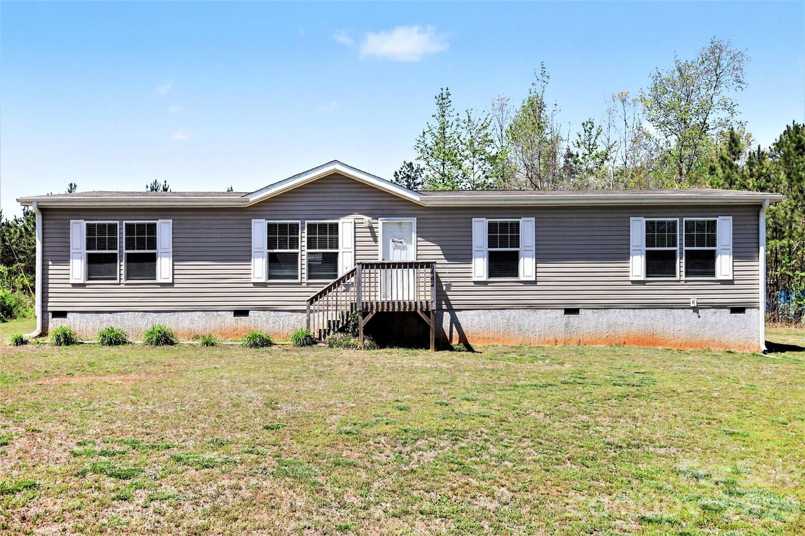 Property Photo: 6442 Dysartsville Road NC 28655