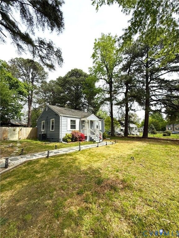 Property Photo:  6108 Glenway Drive  VA 23225 