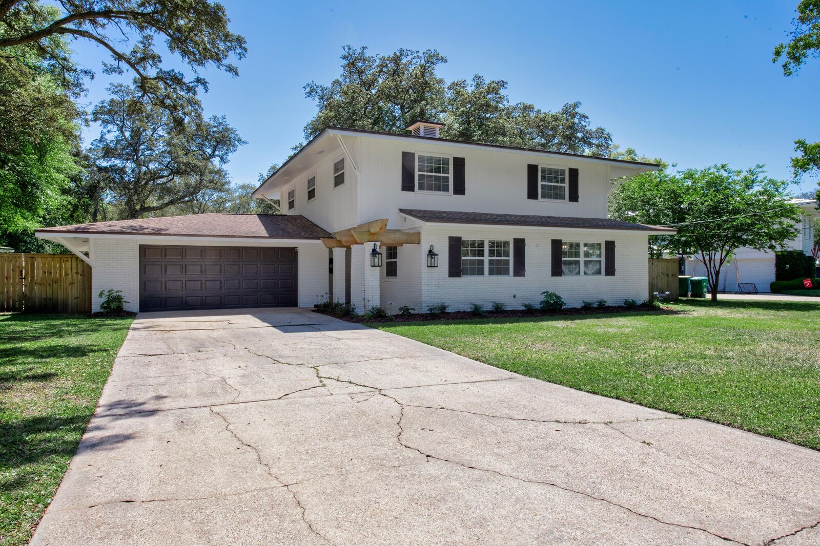 Property Photo:  231 Country Club Road  FL 32579 