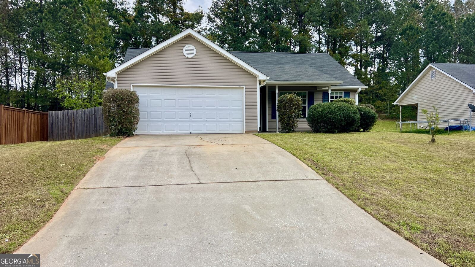 Property Photo:  195 Creekside Drive  GA 30220 