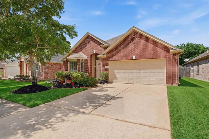 Property Photo: 30411 Mesa Valley Drive TX 77386