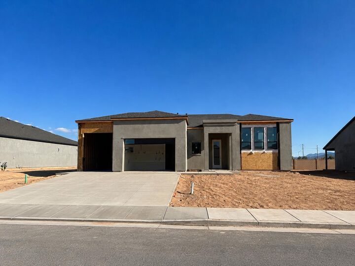 Property Photo: 4647 W 150 N Lot 206 UT 84720