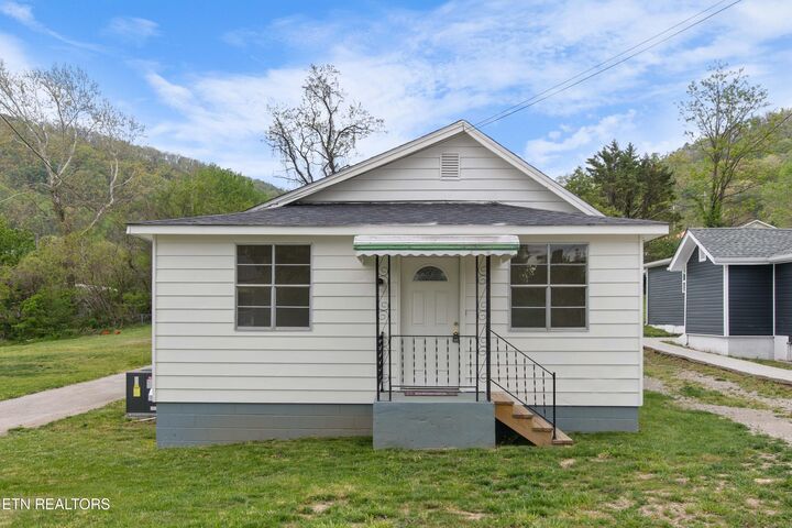 Property Photo:  311 E Prospect St  TN 37766 