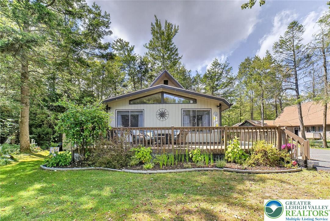 Property Photo:  363 Sidney Avenue  PA 18346 