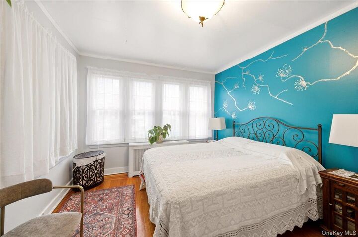 Property Photo:  1619 Edison Avenue  NY 10461 