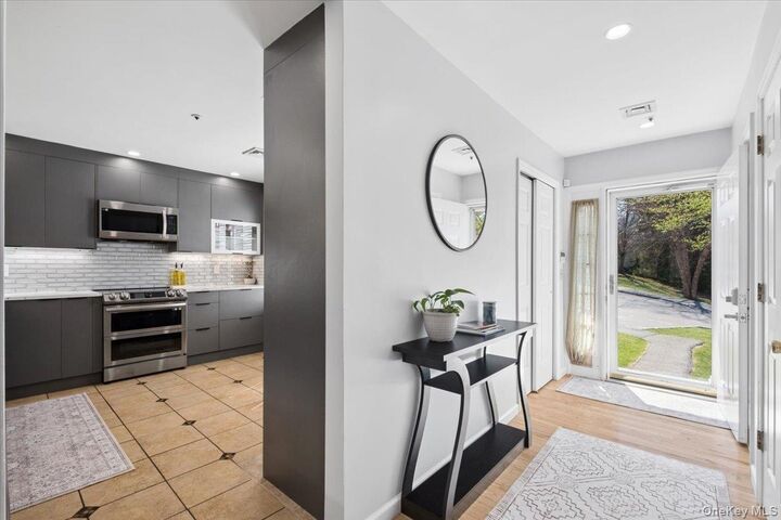 Property Photo:  220 Sandpiper Court  NY 10598 