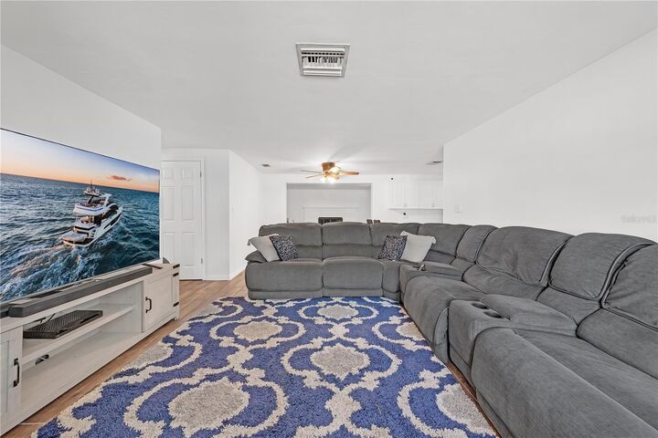 Property Photo:  1414 Whitehall Lane  FL 34691 